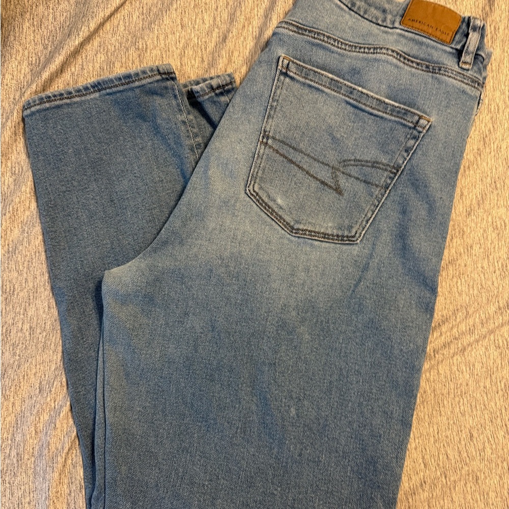 American Eagle Curvy Mom Jeans